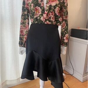 Zara black flirty skirt